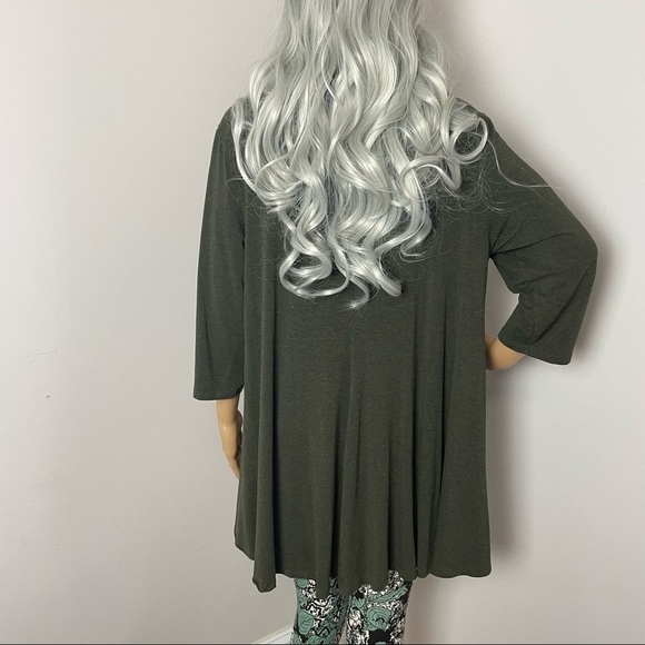 T Tahari Green Lightweight Cowl Neck Sweater – Size 1X - Picture 8 of 13